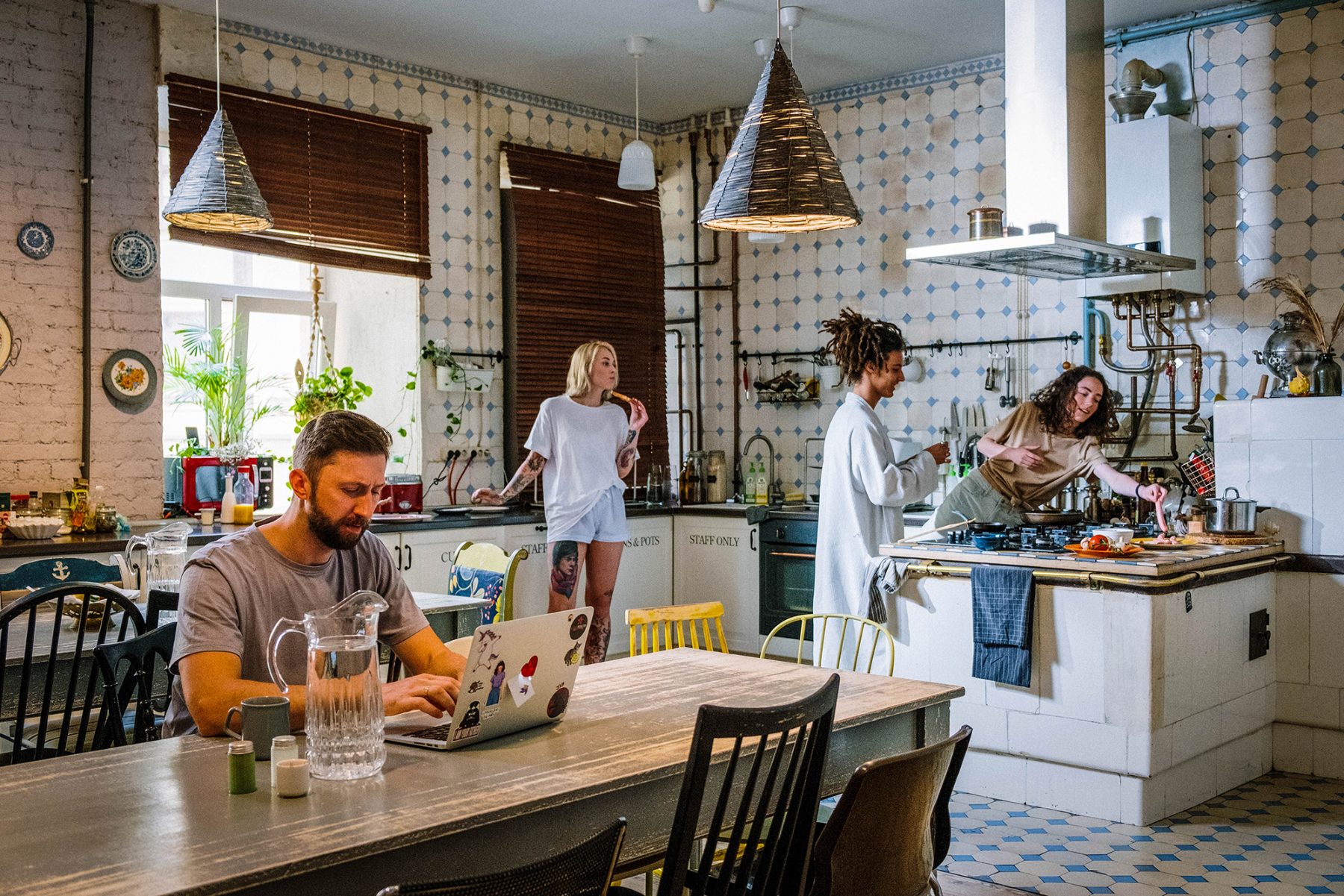 Coliving community in a shared kitchen
